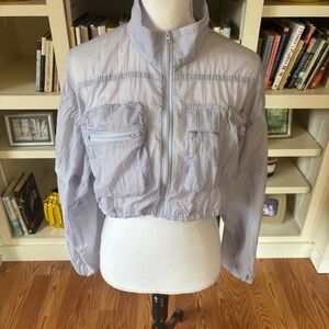 TNA Lavender Cropped Semi Sheer Windbreaker Jacket Size Medium Aritizia